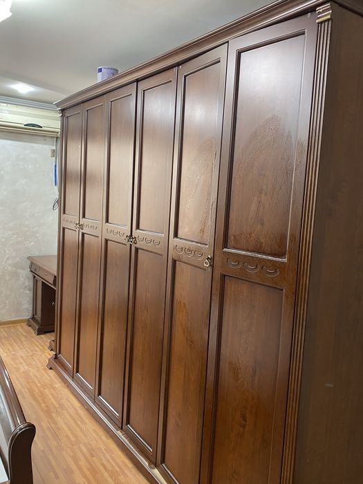 Спальный гарнитур