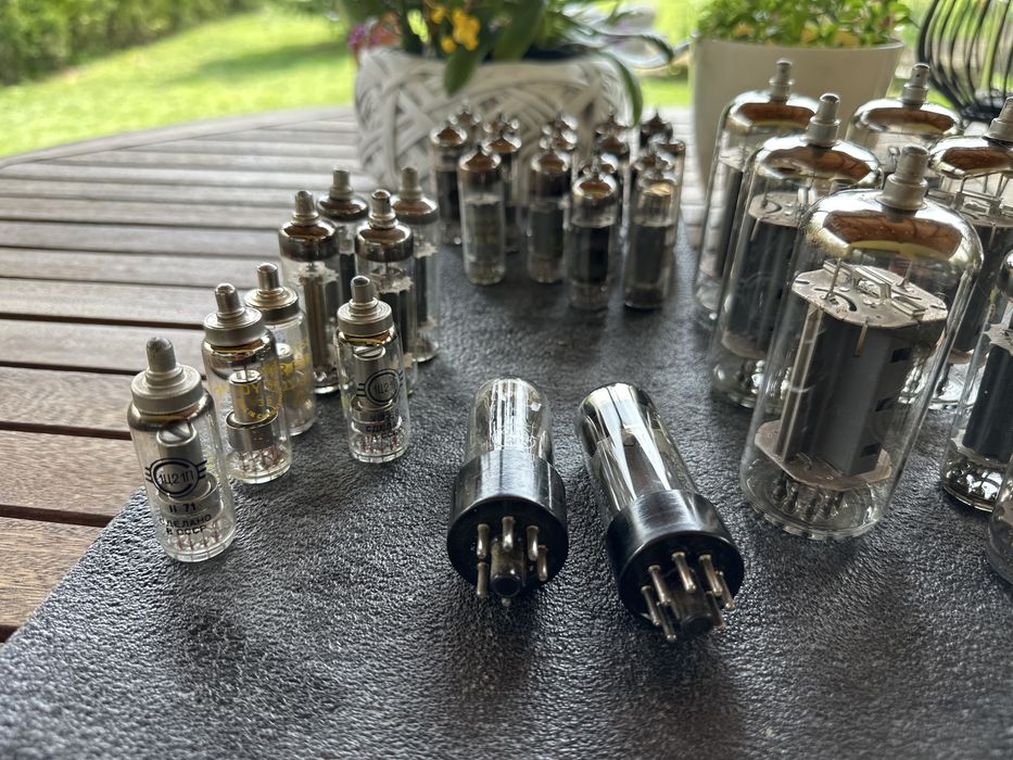 Радио лампи над 80 броя