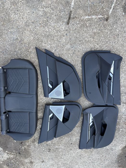 Салон за BMW G60 М paket седан