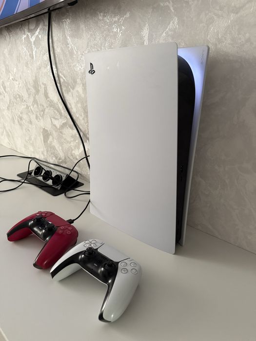 Playstation 5 в хорошем состоянии