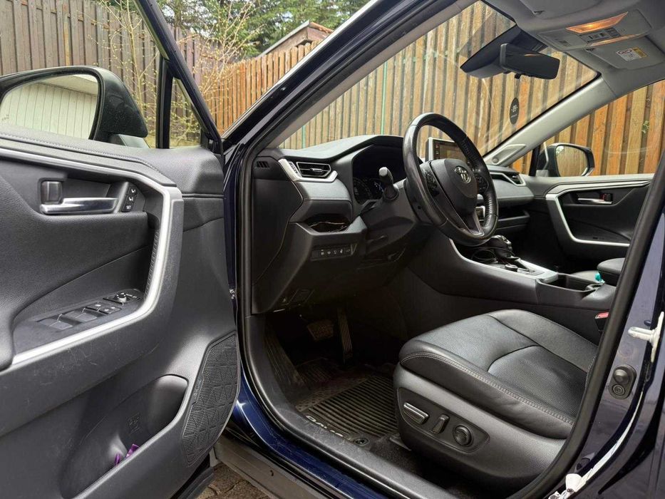 Toyota RAV4 Hybrid 2021 FULL OPTION / Panoramic / JBL / 360° / Top Spec