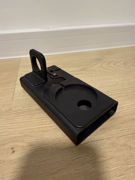 Алуминиева Зарядна станция 3 в 1 iPhone, Apple watch и AirPods