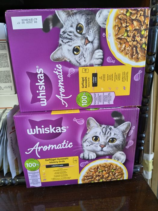 Vandute! Vand 84 pliculete Whiskas 1+ Aromatic Selection