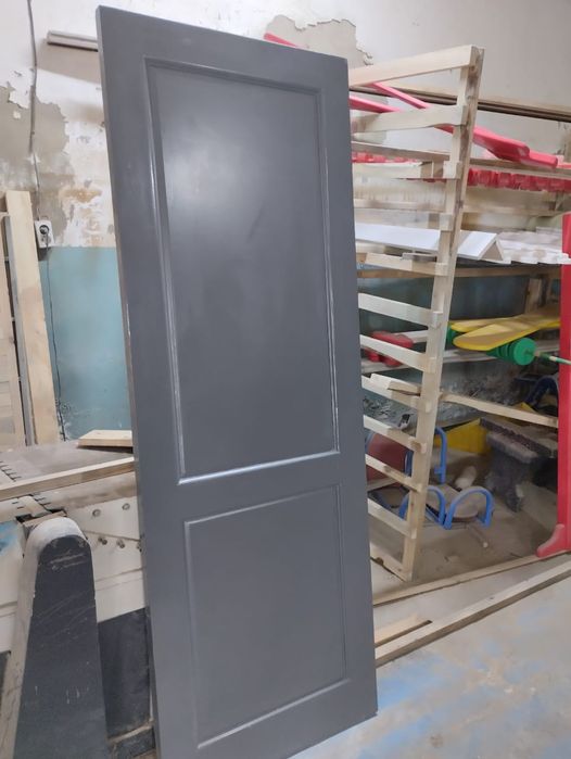 Двери деревянные