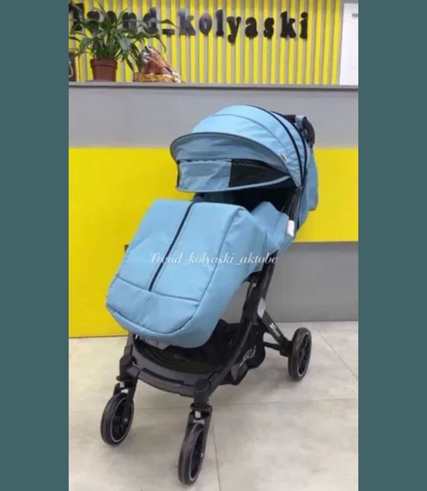Продам детскую коляску