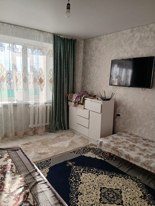 Продам 2 ком кв 4 мкр 6 дом 4 этаж