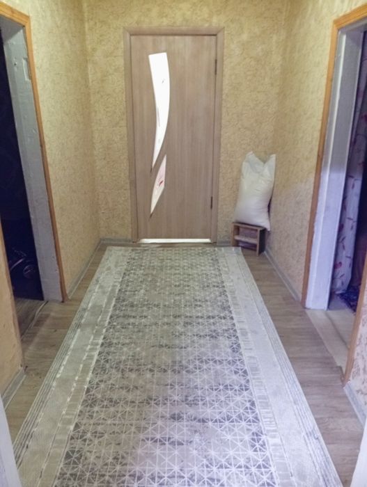 Үй сатылады . 4-бөлмелі.