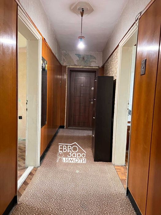 Масивен четиристаен апартамент в СУПЕР ЦЕНТЪР