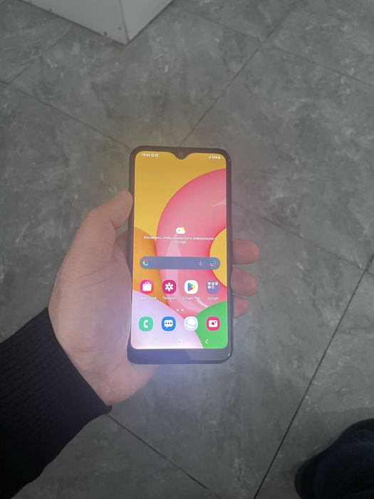 Samsung A01 идеальное состояние