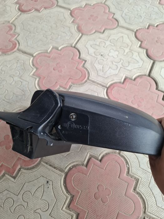 Зеркало заднего вида Мазда трибут(трибют)