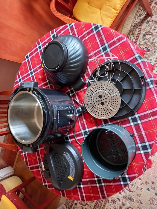 Мултикукър Instant Pot