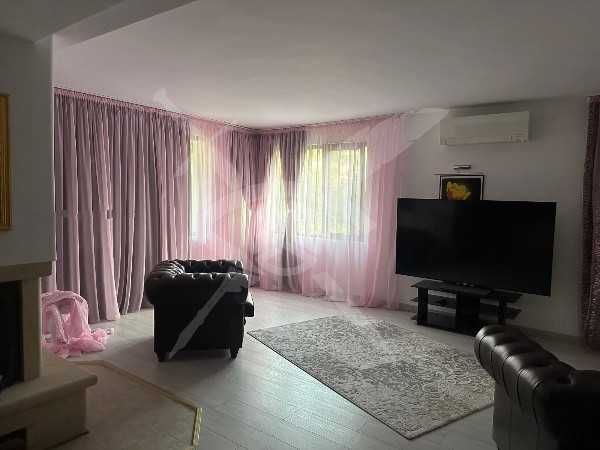 Дава се под наем Къща в с. Марково, Област Пловдив - 390 кв.м за 2692.8 € - Снимка #1