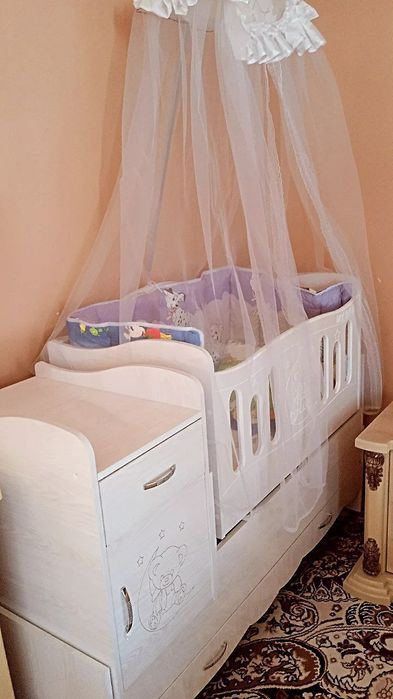 Продаётся детская кровать новая.