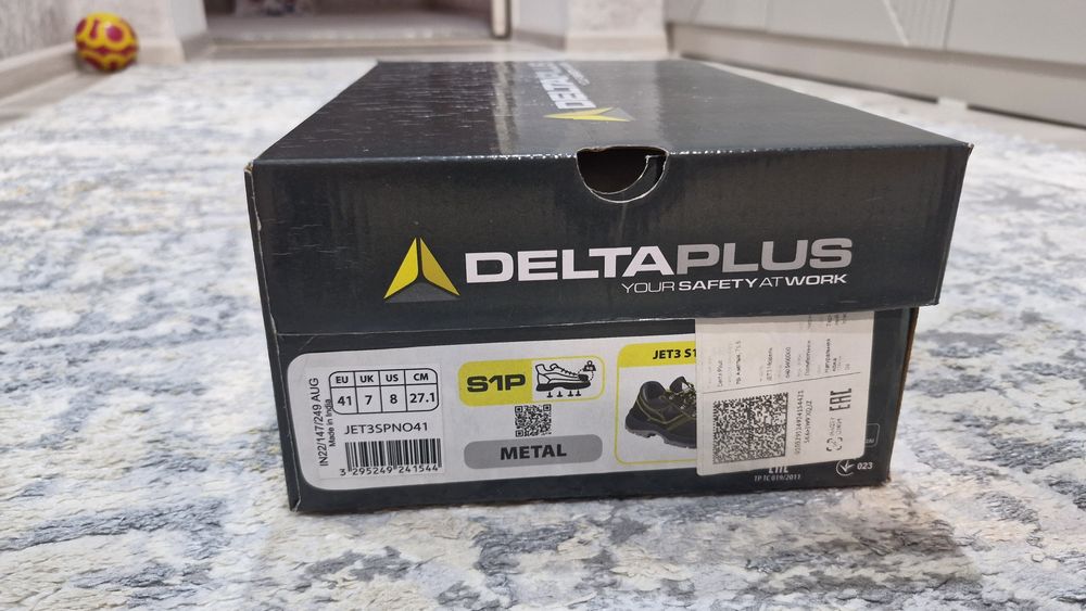 Спец обувь Delta plus 41 размер