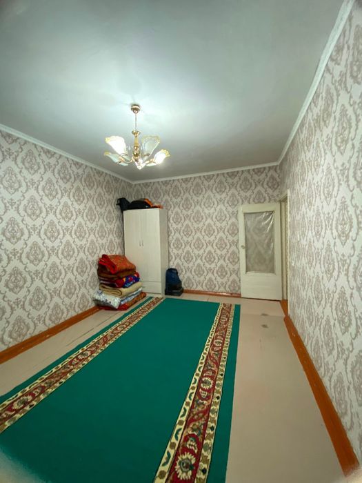 Срочно   сатамын. . 1   бөлме
