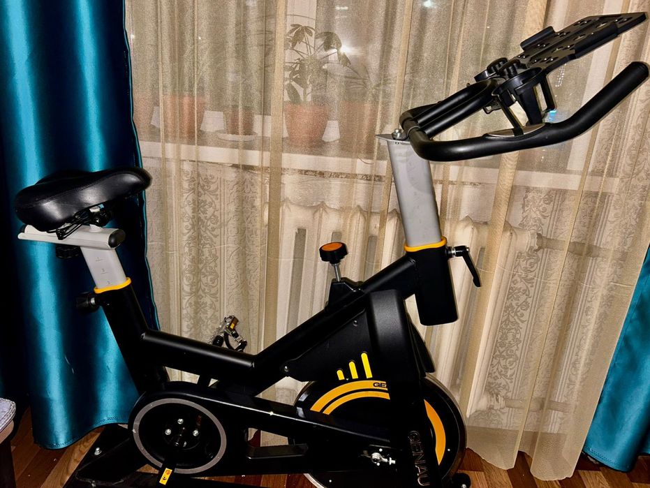 Продаю велотренажер.