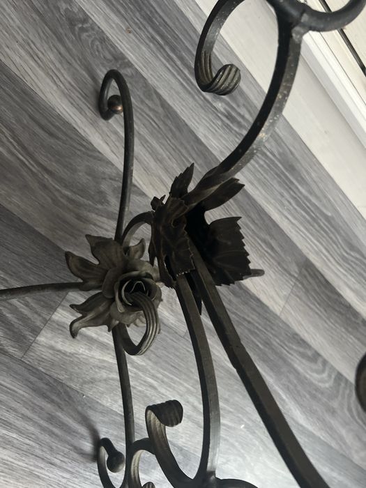 Продам подставку под цветы