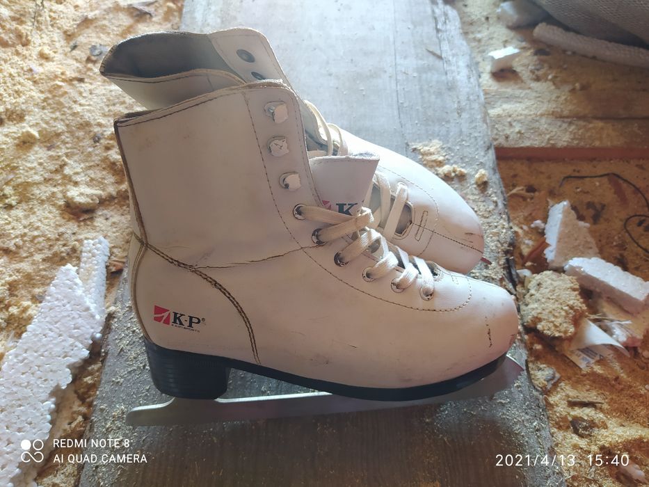 Продам каньки б/у