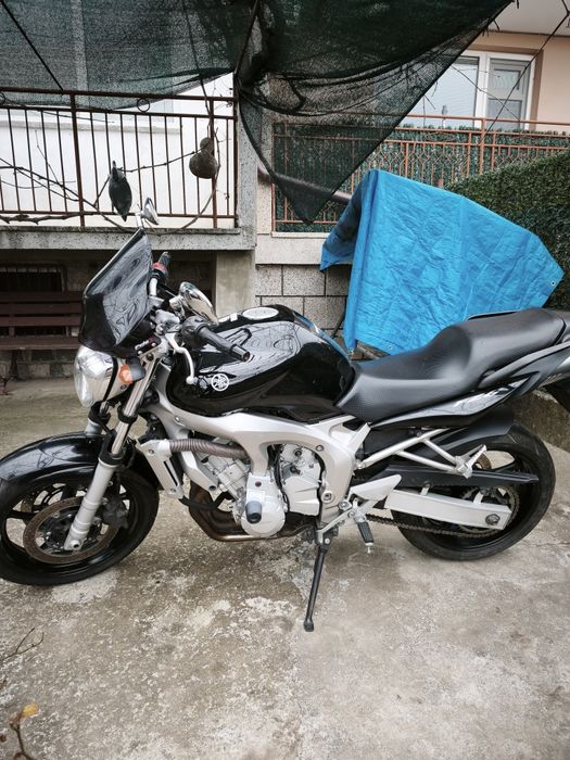 Продавам Yamaha fazer 6