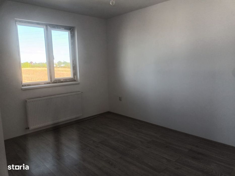 FARA COMISIOANE casa cu 4 camere 2 bai P+1 terasa camera teh la cheie