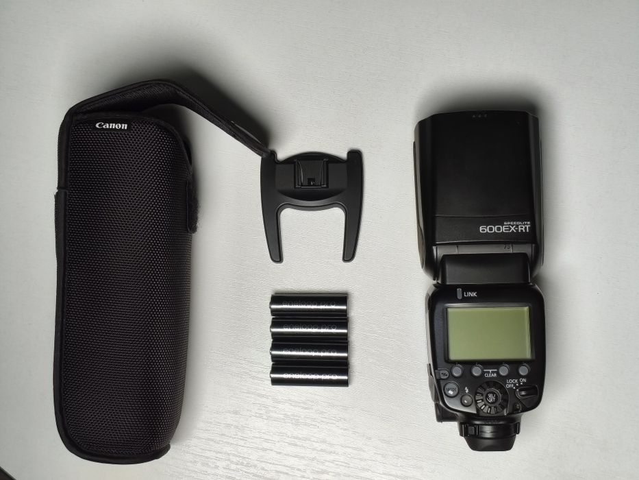 Вспышка Canon Speedlite 600EX-RT