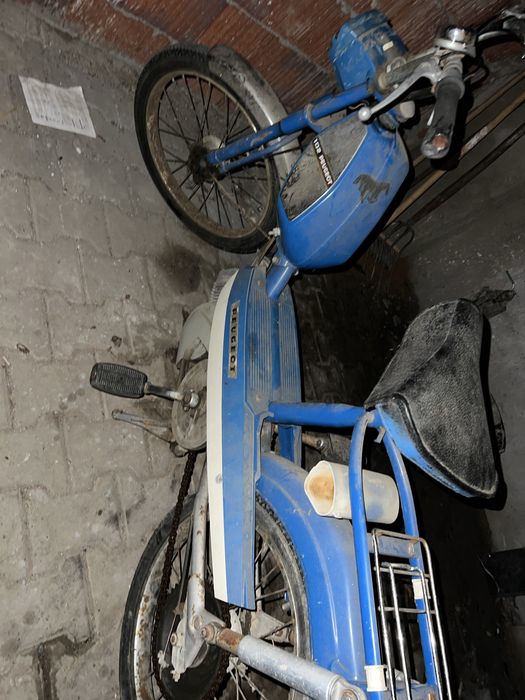 De vanzare moped vechi