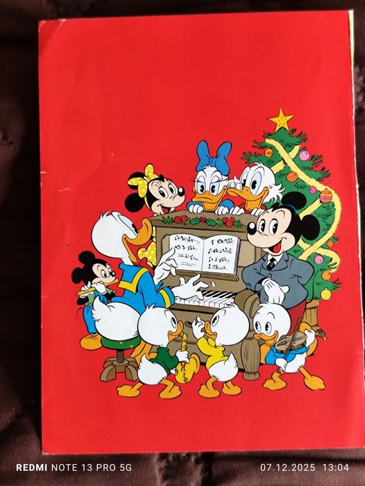 Продавам списание Мики Маус година  1992 бр 8