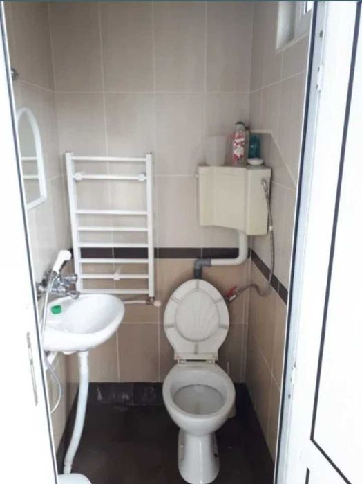 Вила във вилно селище