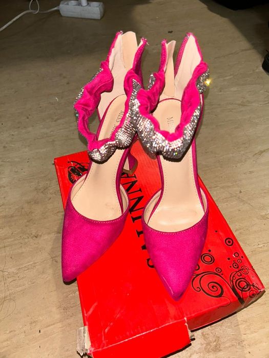 Туфли почти новые