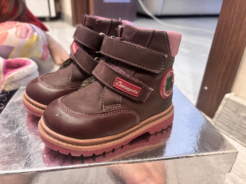 Детские обуви разные