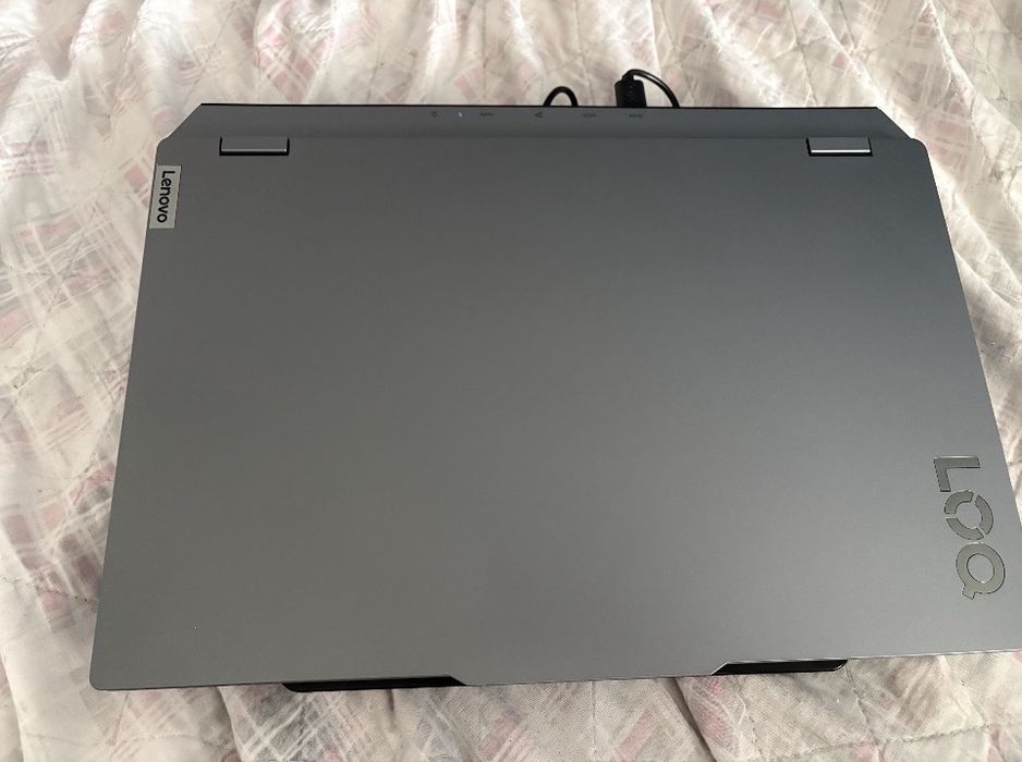 Lenovo LOQ 15ARP9 ryzen 7 7435HS  RTX 4050 24Gb DDR5