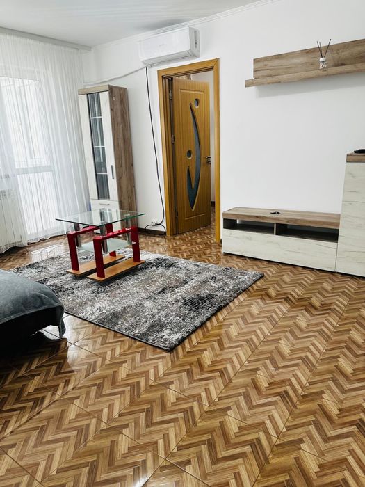 Ofer spre inchiriere apartament