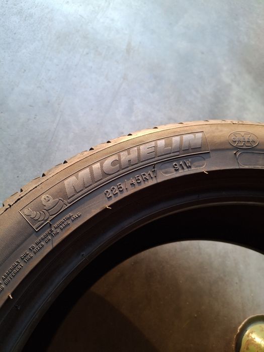 2 Anvelope de vară 225 45 r17 Michelin
