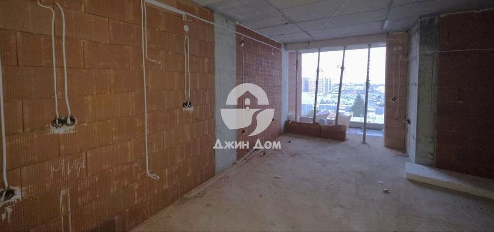 Продава се Едностаен апартамент в Бургас, Изгрев - 50 кв.м за 806 €/кв.м - Снимка #1