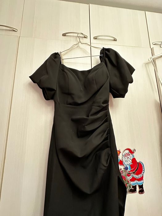 Черное вечернее платье