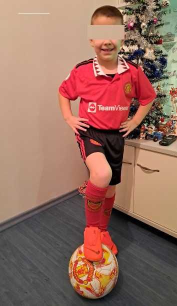 Роналдо  + Калци + Топка 2023г Детско от 4 до 16г Манчестър Юнайтед