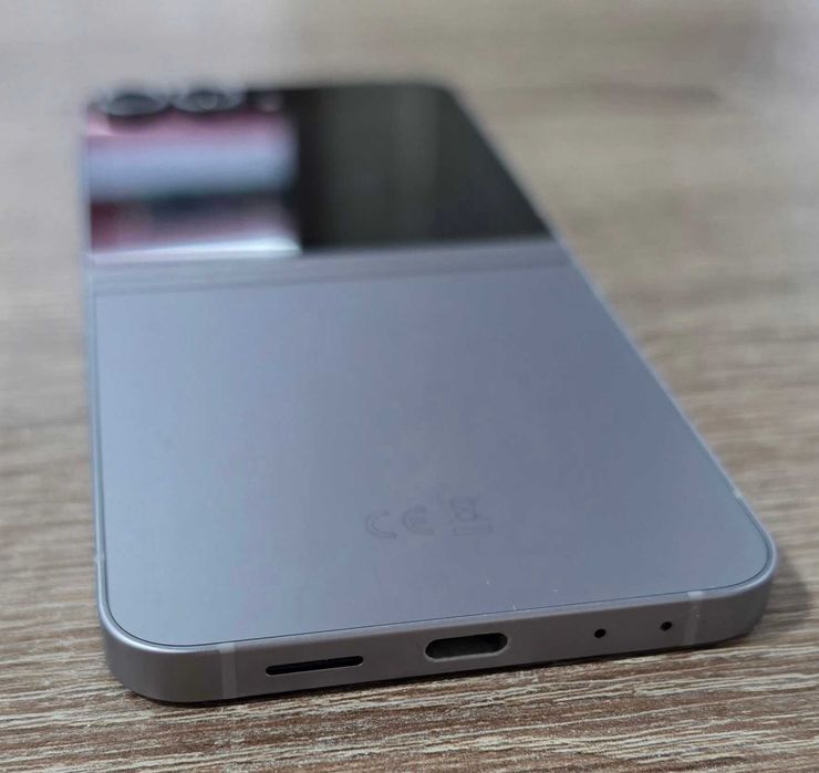 Samsung Galaxy Z Flip6 5G 256GB