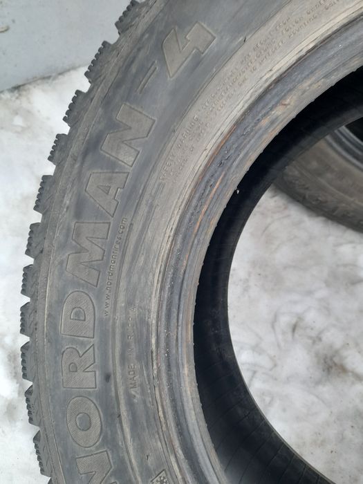 Зимняя резина 215-65