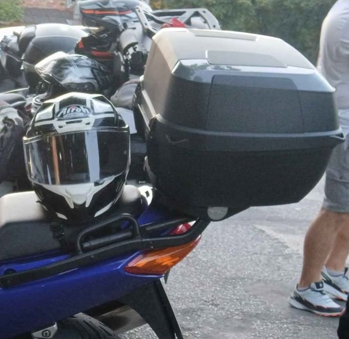 Стойка и куфар за Honda VFR800 5.генерация