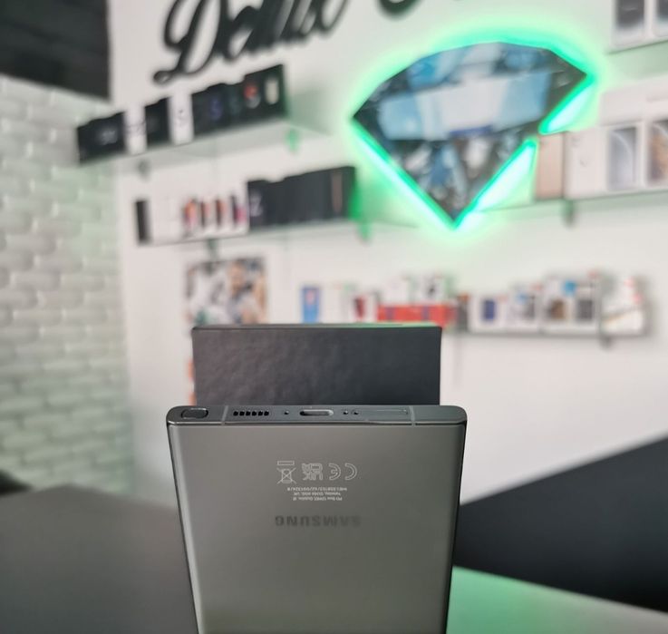 Samsung S23 Ultra / Green  / 512 GB / DeluxGSM