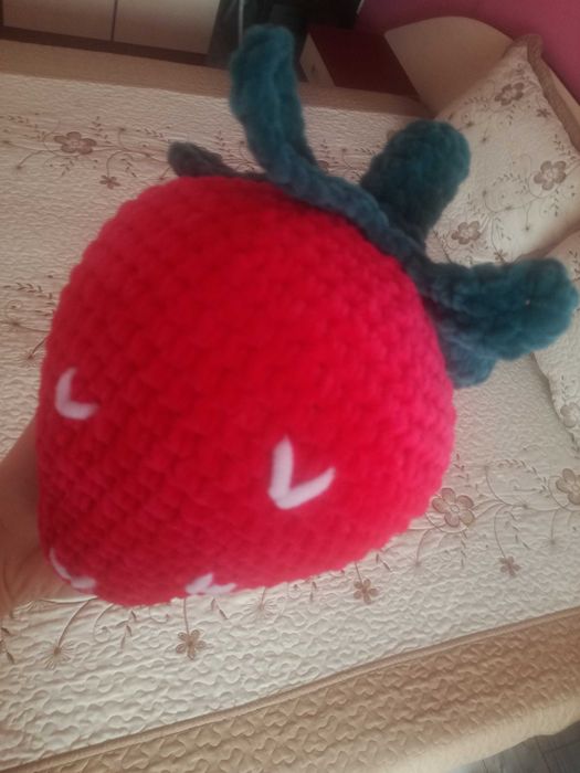 Продавам домашно плетени играчки