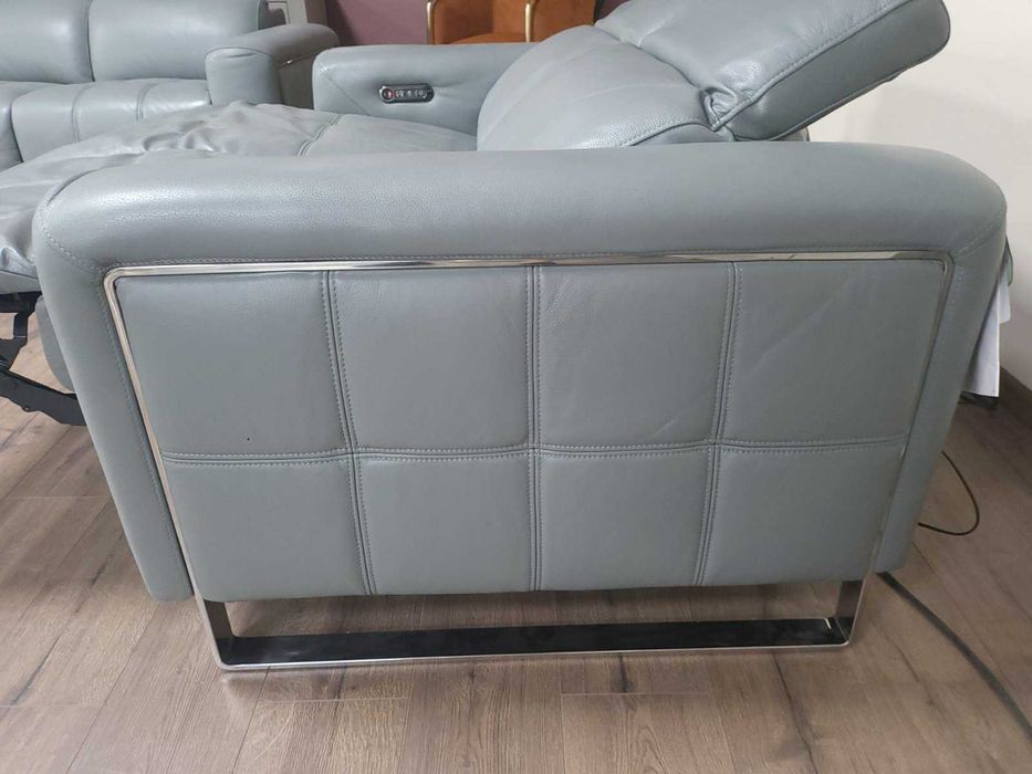 Сив кожен комплект дивани две двойки и табуретка
