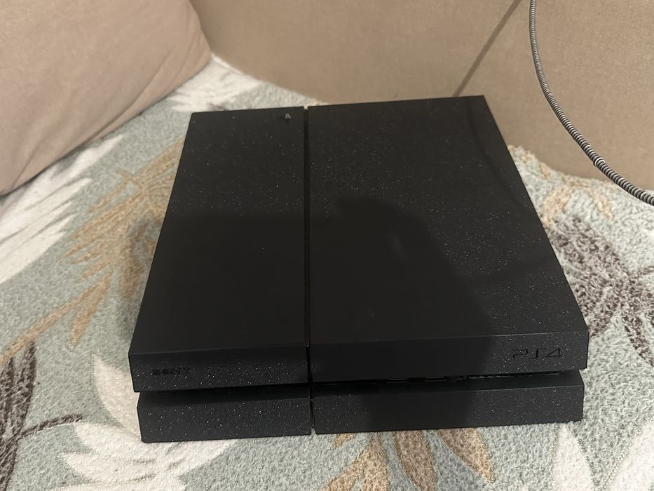 Продам PS 4 400+gb