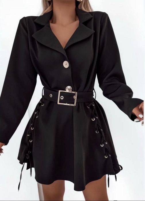 Красива дамска рокля