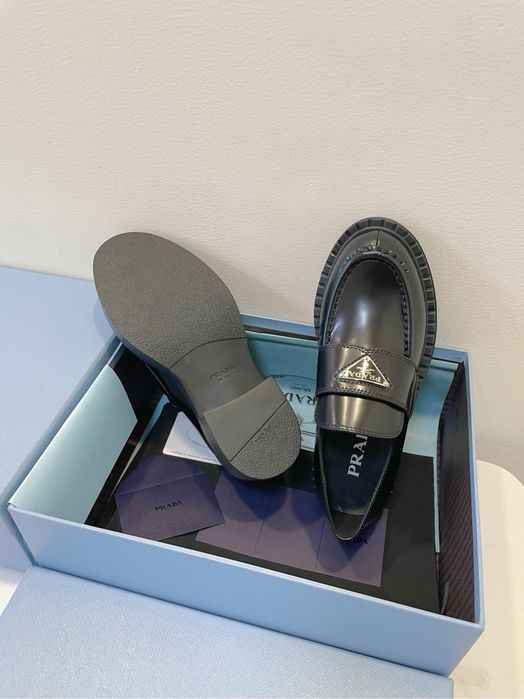 Mocasini Prada