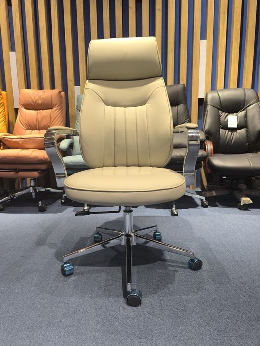 Кресло офисное F088, Kreslo Ofice