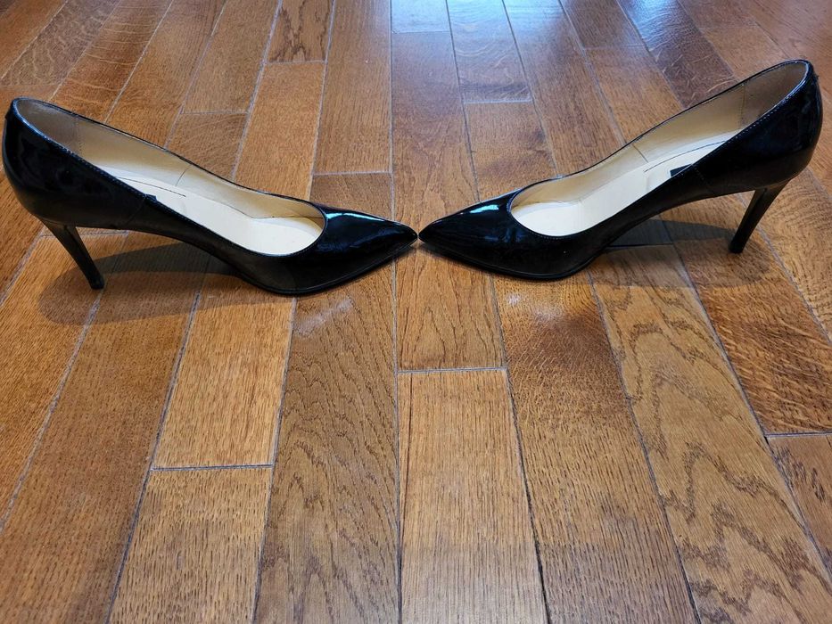 Incaltaminte ca noi,pantofi negrii si sandale bordo din catifea