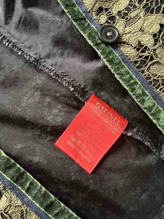 Дизайнерски елек Armani/Galinel р-р 48 ново