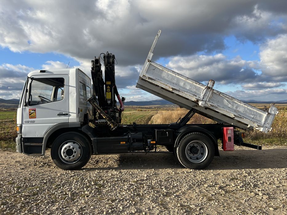 Mercedes atego basculabil cu macara