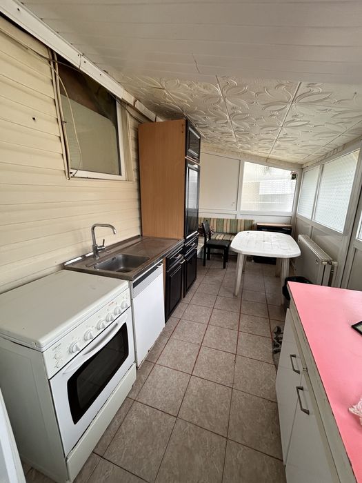 Inchiriez apartament 2 camere